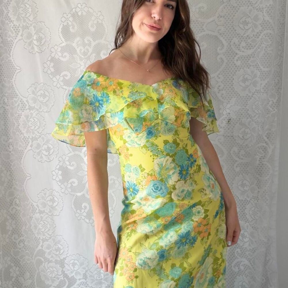 Vintage 1970s Floral Maxi Dress Chiffon Ruffle Prairie XS